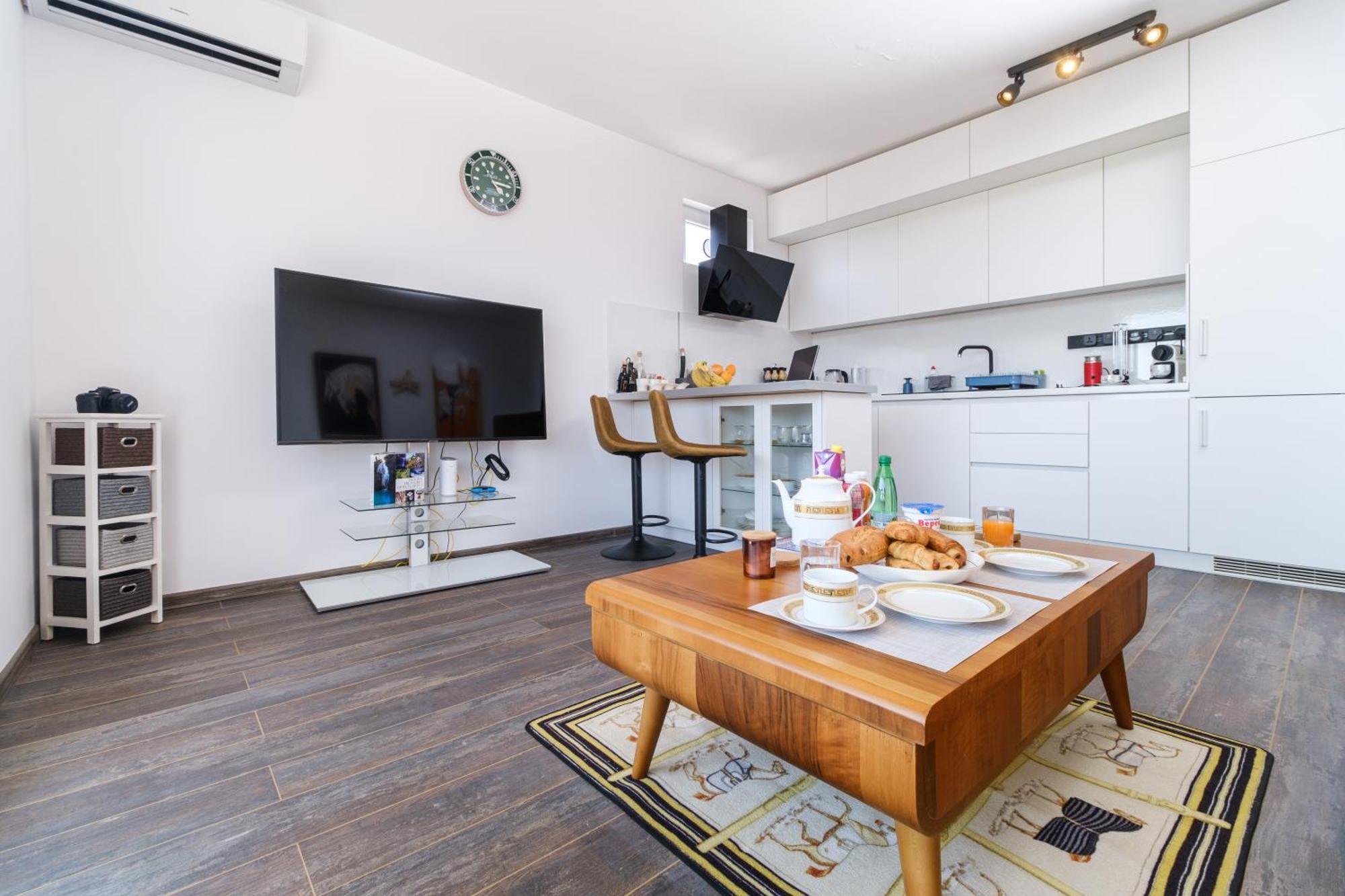 Serene Luxe Oasis Retreat On The Outskirts Plovdiv Exterior photo